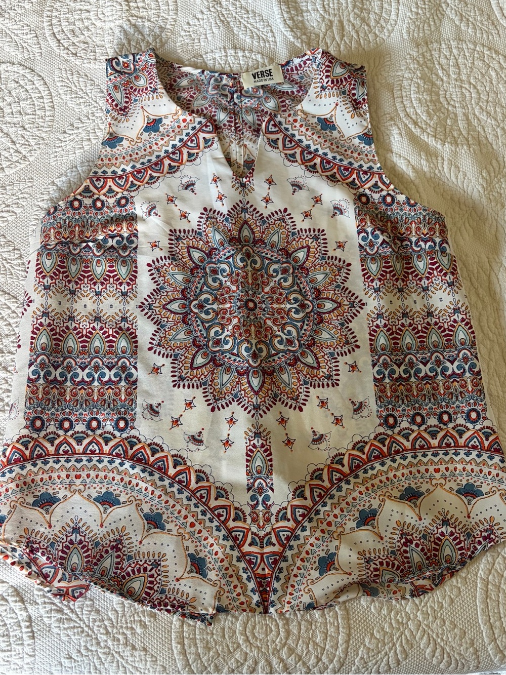Verse Sleeveless Medallion Print Tank Top - White with Red & Blue Accents